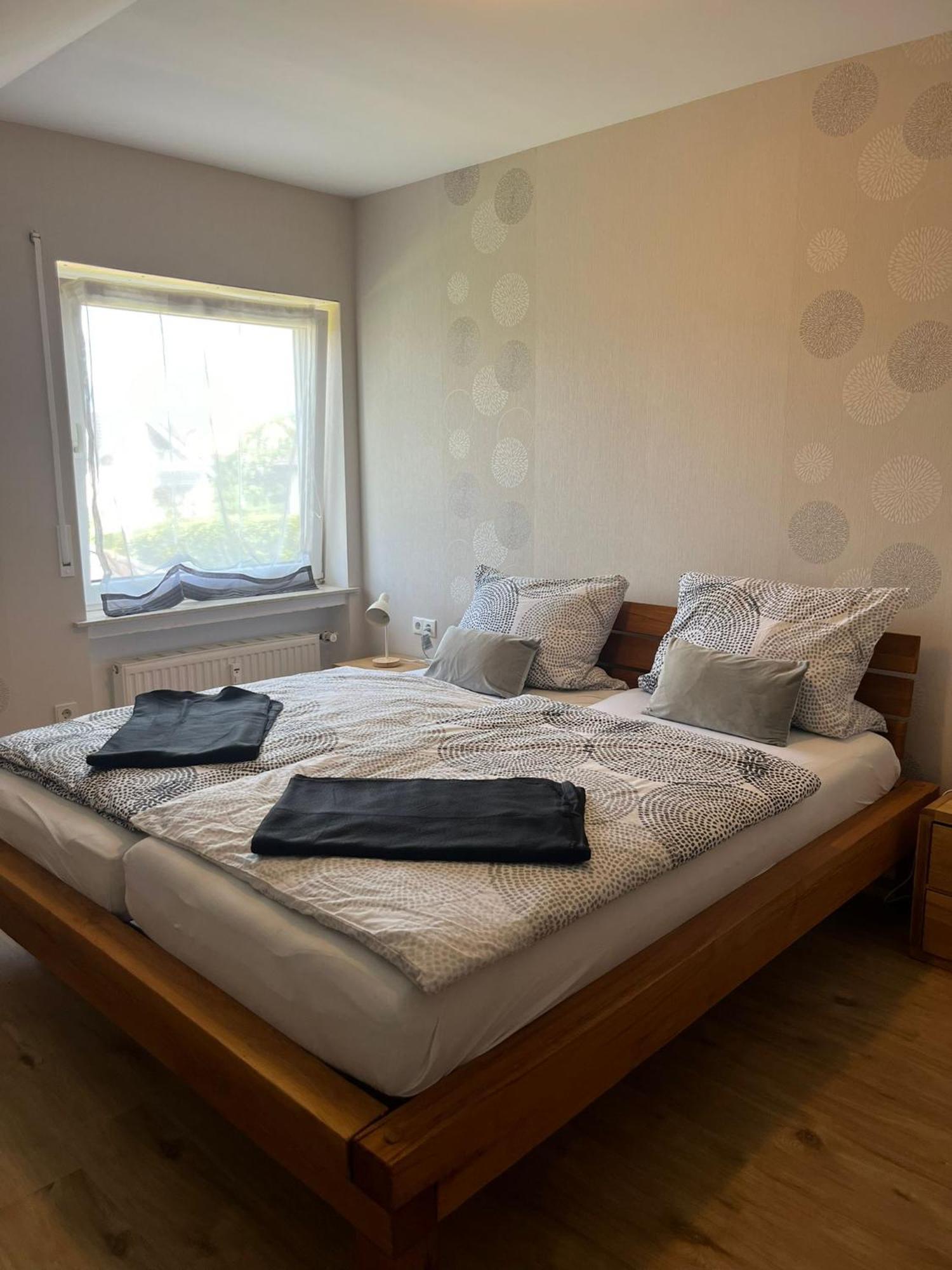 Fewo Hoheeifel, 1 Haus Mit 2 Apartments 5 Schlafzimmer In Kelberg Naehe Nuerburgring Eksteriør bilde